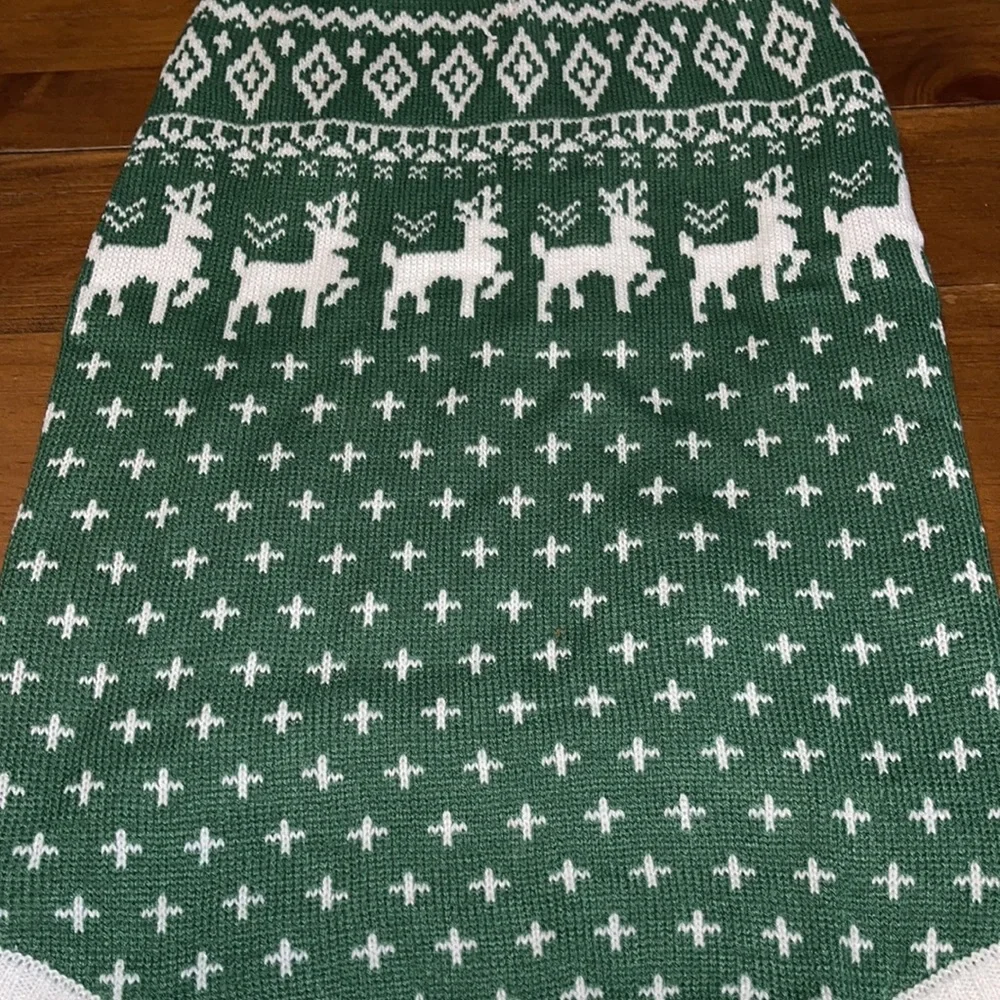 Wondershop Pet Sweater size‎ large bundle of 2 sweaters